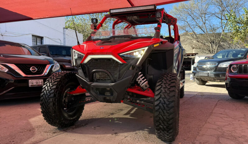 Polaris RZR Pro XP Ultimate Rockford Fosgate® Limited Edition lleno